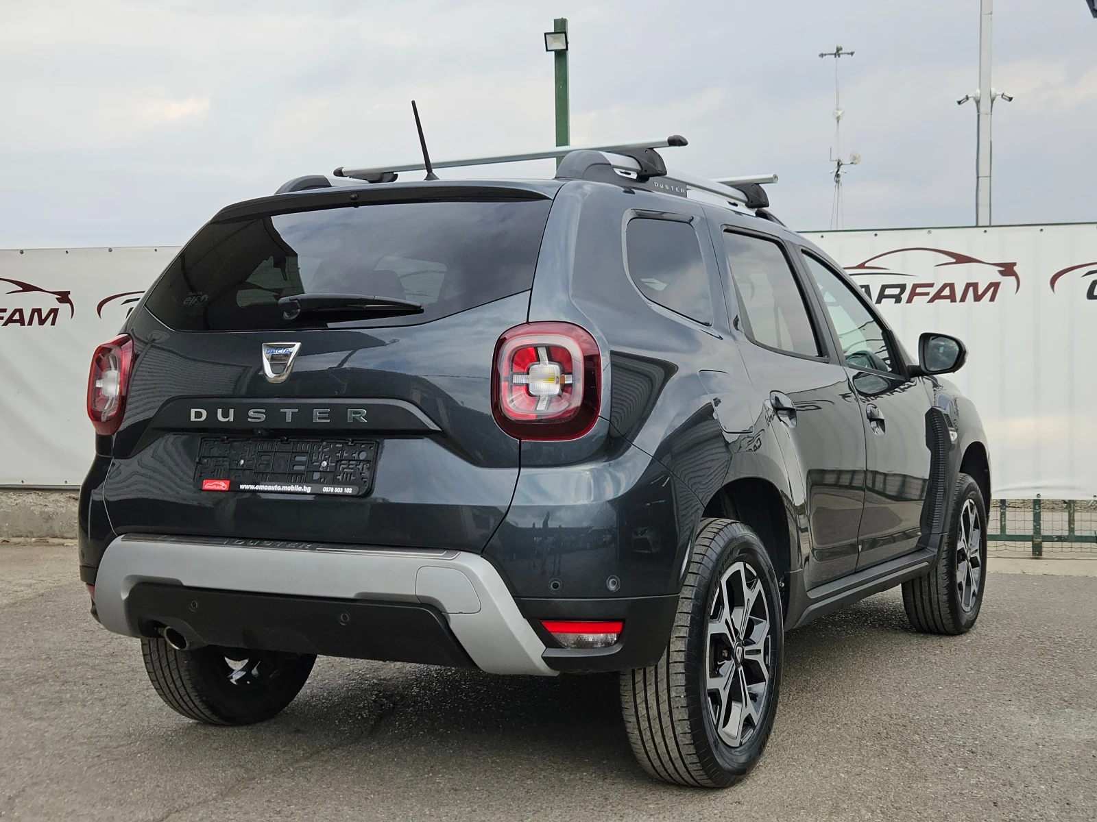 Dacia Duster 1.6i/GPL/115k.c/LED/ACC/NAVI/КАМЕРА/БЛУТУТ/EURO 6B, снимка 3 - Автомобили и джипове - 56161479