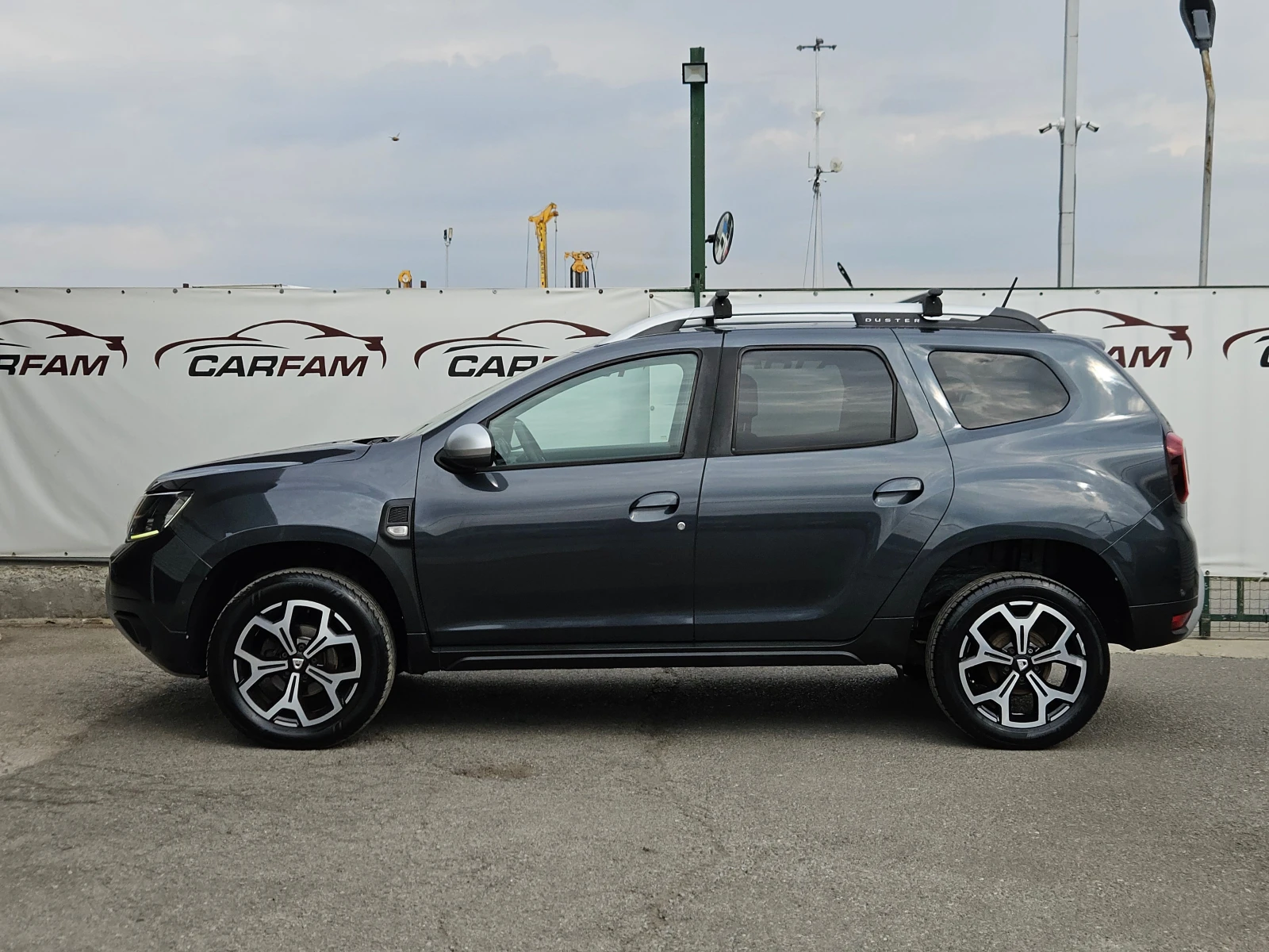 Dacia Duster 1.6i/GPL/115k.c/LED/ACC/NAVI/КАМЕРА/БЛУТУТ/EURO 6B, снимка 6 - Автомобили и джипове - 56161479