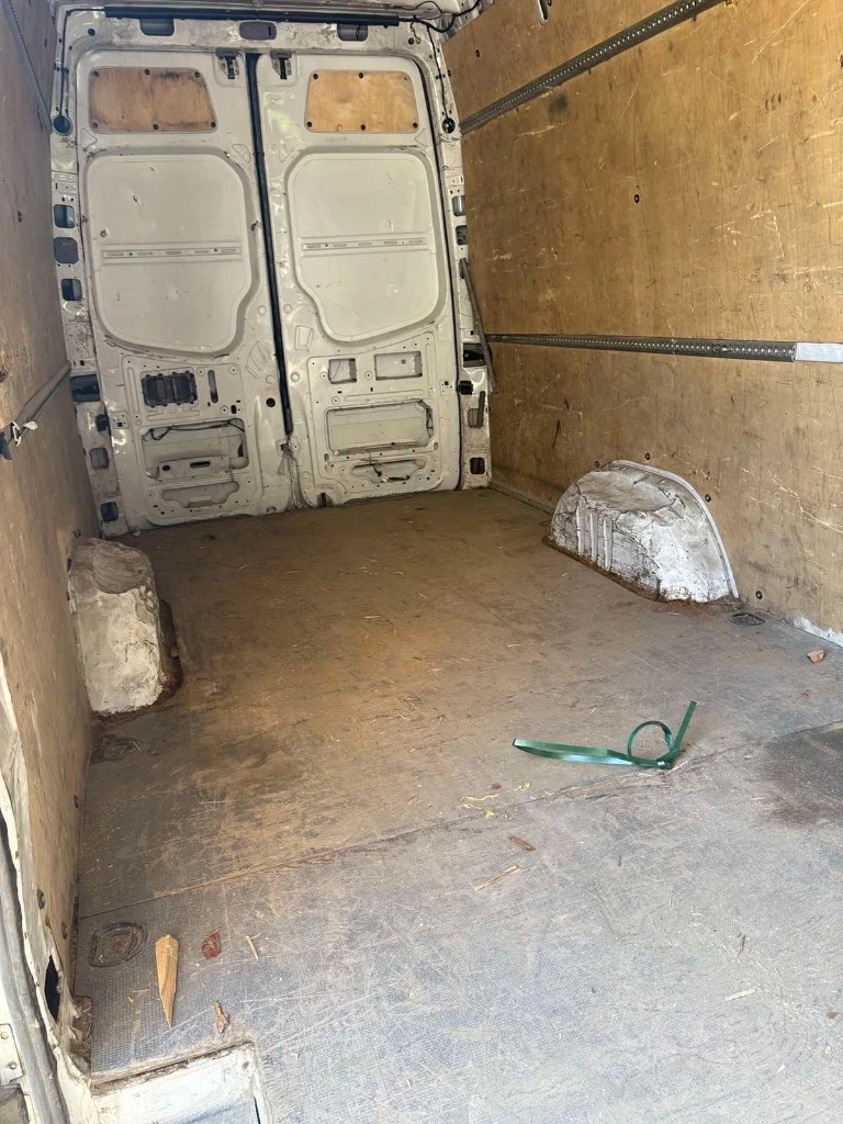 Mercedes-Benz 316, снимка 5 - Бусове и автобуси - 54227468