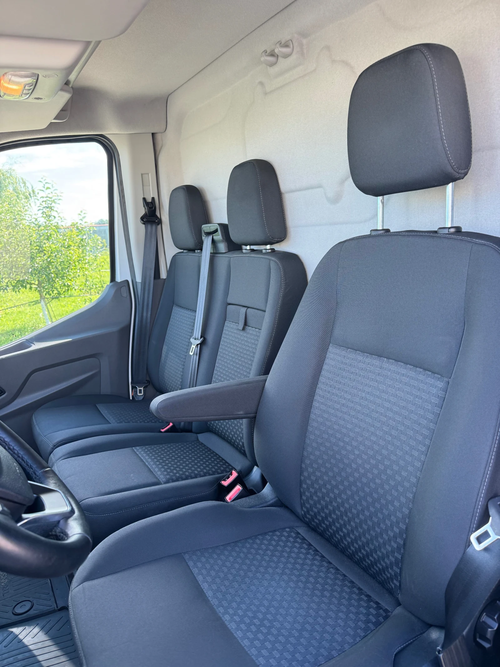 Ford Transit Ford Transit 2.0 ECOBLUE 170к.с ХЛАДИЛЕН MAXI, снимка 11 - Бусове и автобуси - 54962560