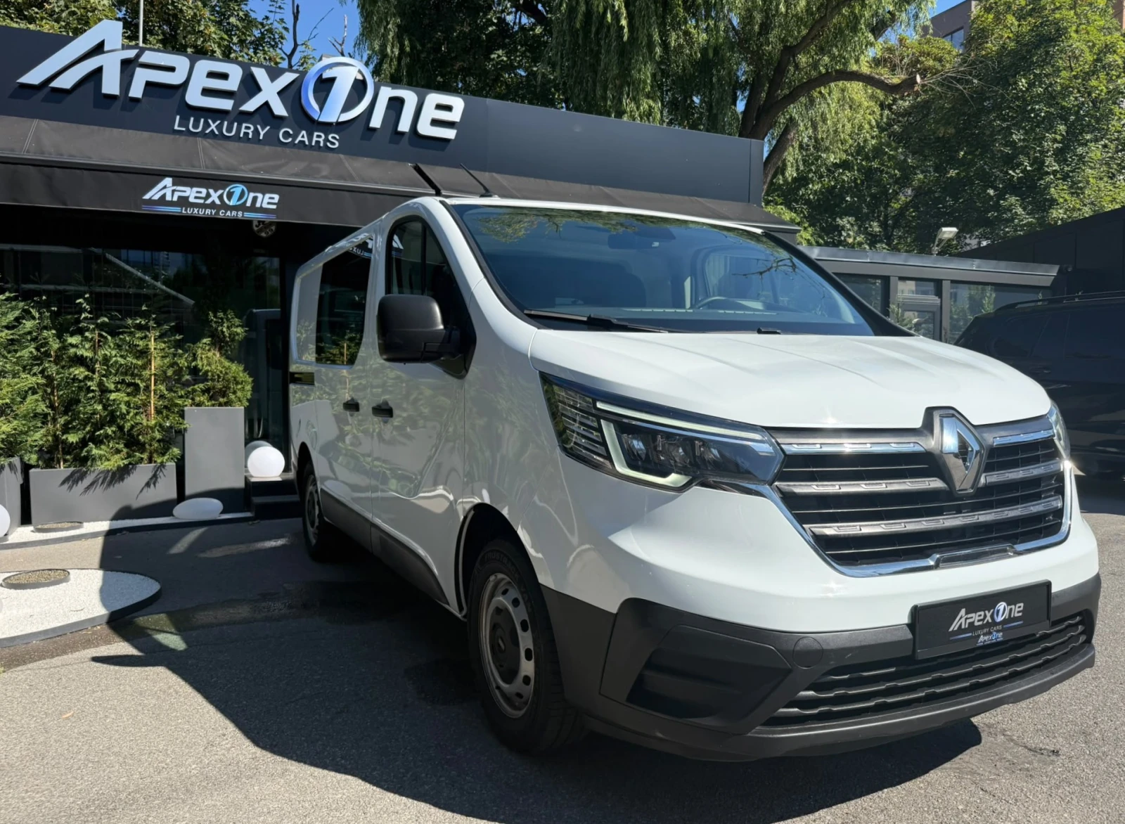 Renault Trafic 2.0 110DCI, снимка 3 - Бусове и автобуси - 55673406