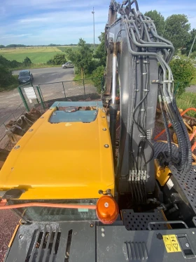  Volvo ECR 235 EL - 3    | Mobile.bg    15