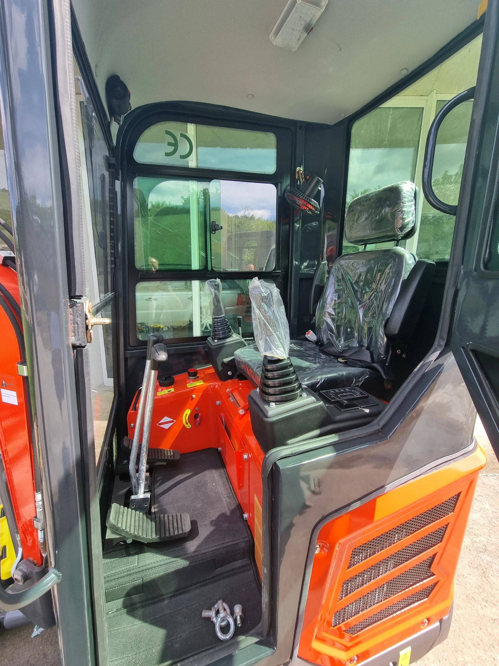  TOROS T-18 | Mobile.bg   16