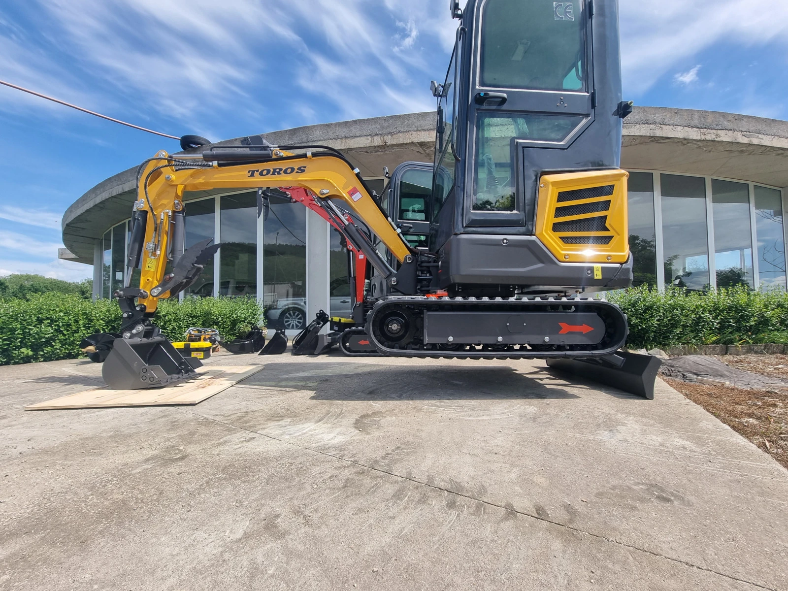  TOROS T-18 | Mobile.bg   12