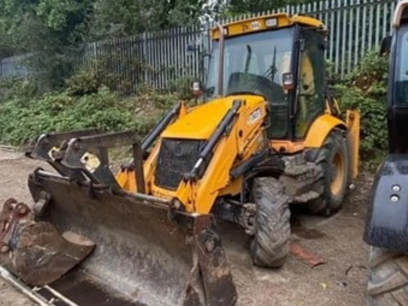 ����� JCB 3CX Sitemaster | Mobile.bg � ����������� 2