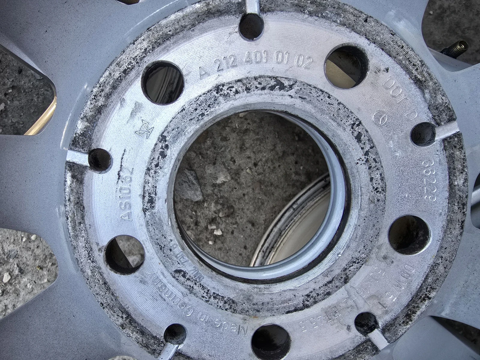   Mercedes-Benz E 220 | Mobile.bg   6