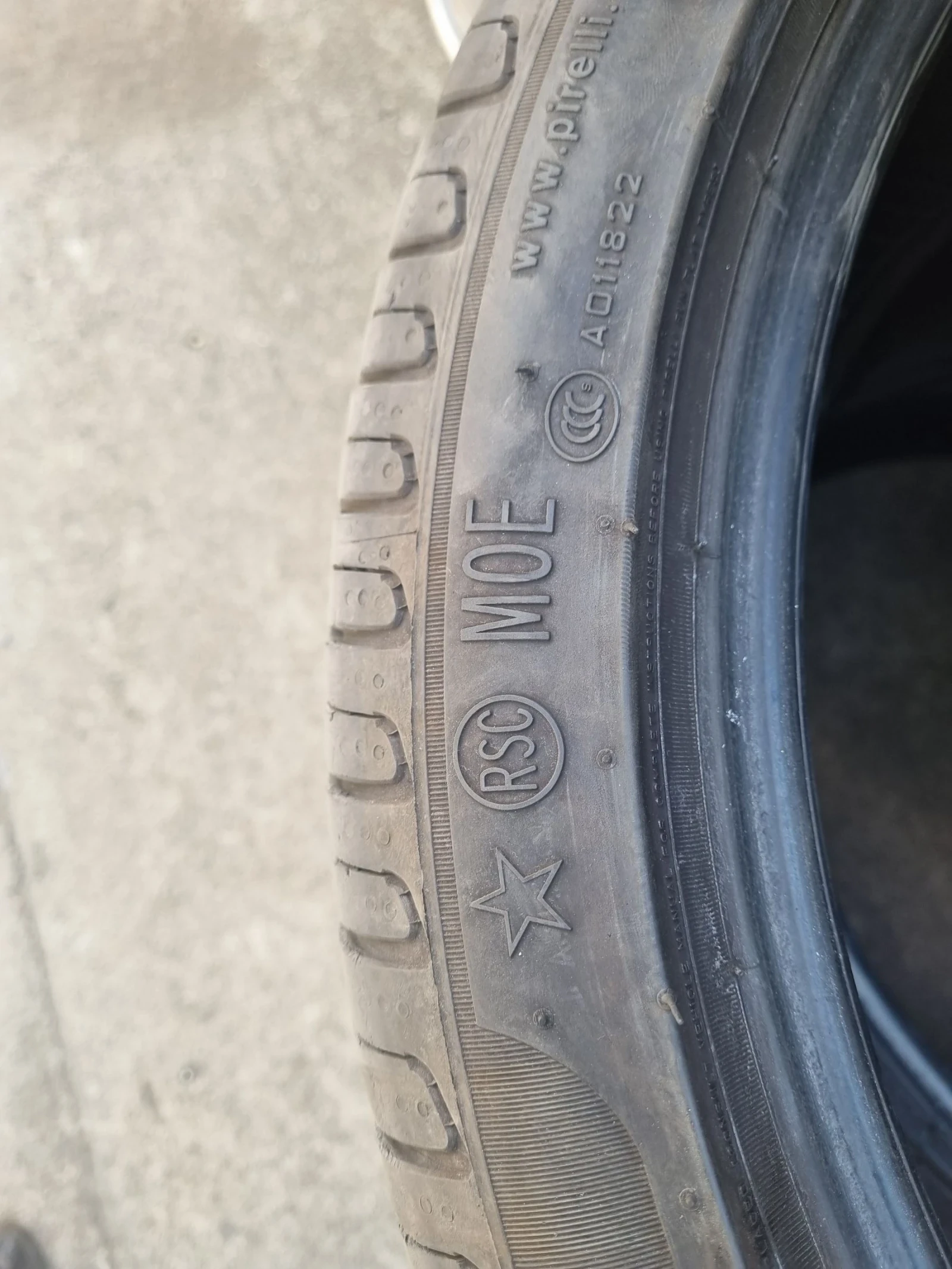 Гуми Летни 245/40R19, снимка 6 - Гуми и джанти - 54738583