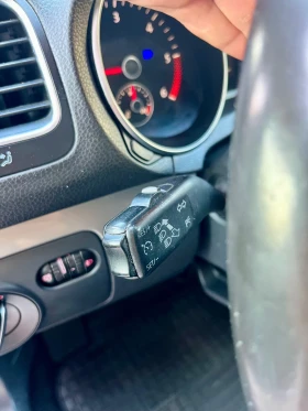 VW Golf 2.0TDI  110  NAVI* Темпомат* Обслужена, снимка 11