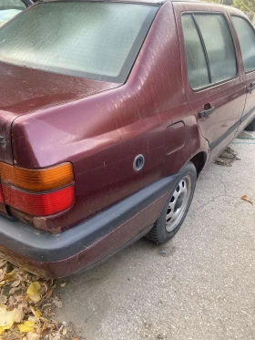 VW Vento Седан, снимка 5