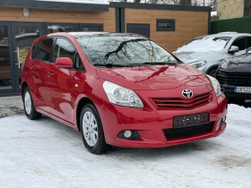 Toyota Verso 1.8i/147hp/Автоматик/Панорама/Нави/7местна, снимка 3