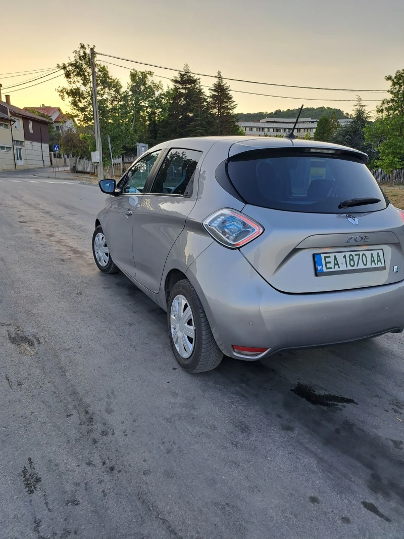 Renault Zoe 22kWh , снимка 4 - Автомобили и джипове - 47562849