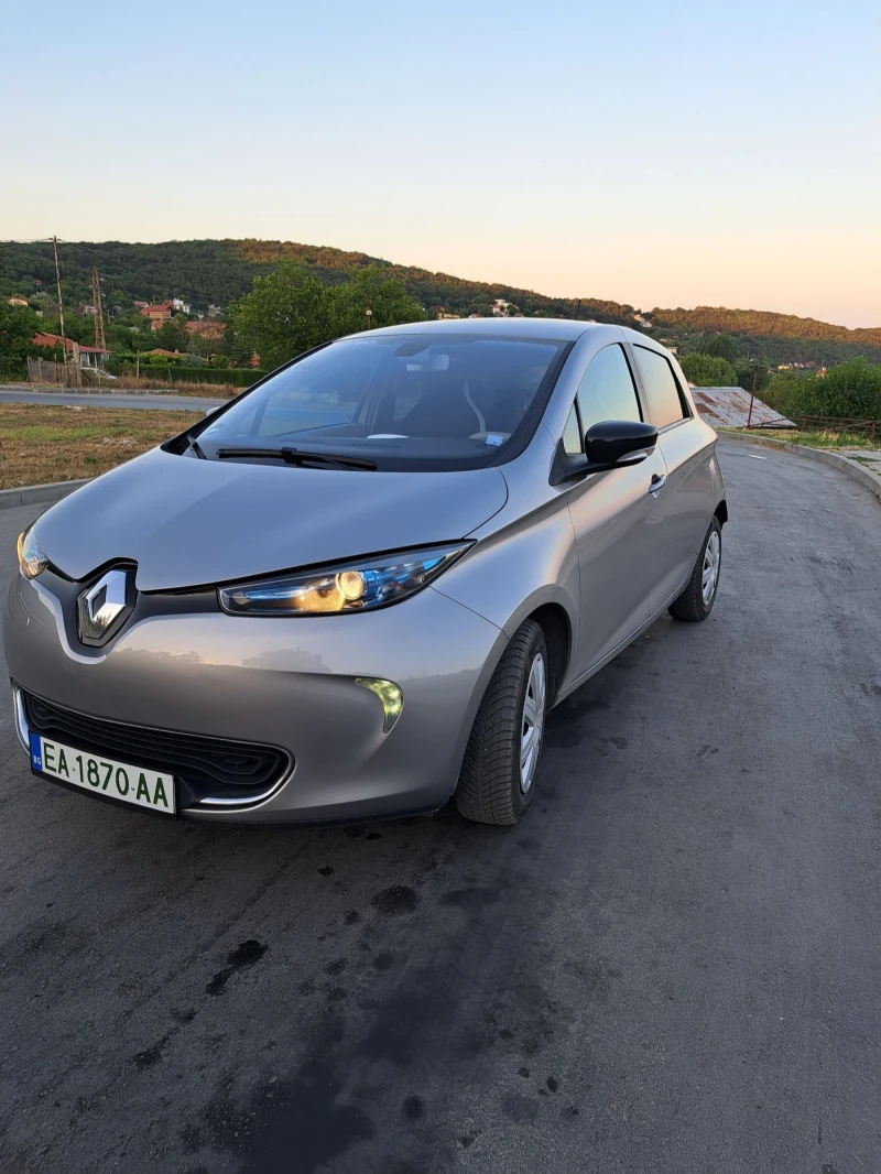 Renault Zoe 22kWh , снимка 2 - Автомобили и джипове - 47562849