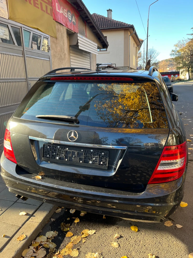 Mercedes-Benz C 200, снимка 6 - Автомобили и джипове - 47922061