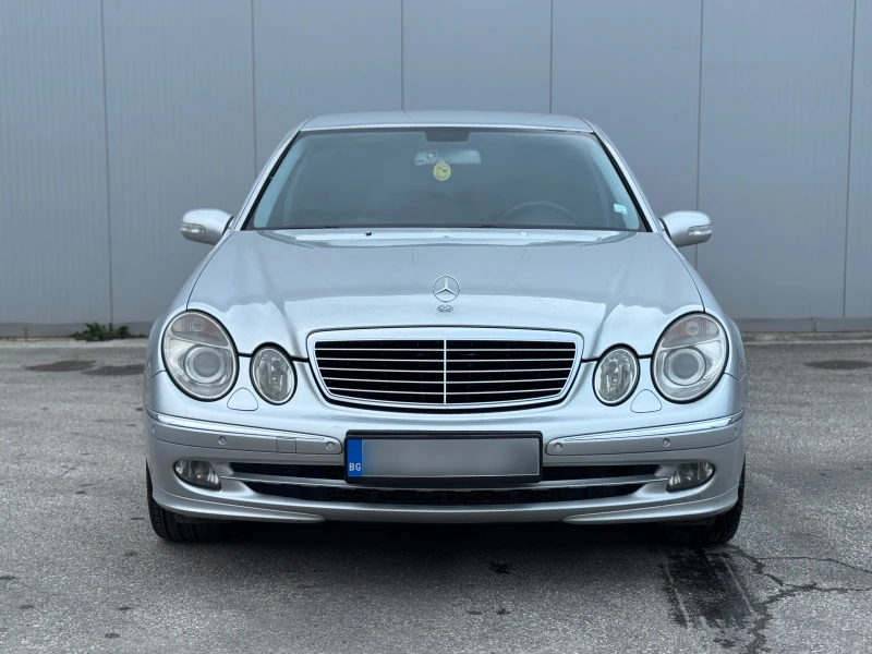 Mercedes-Benz E 320, снимка 2 - Автомобили и джипове - 52618742