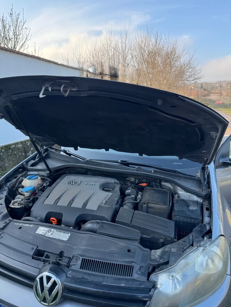VW Golf VI TDI 1.6 DSG, снимка 8 - Автомобили и джипове - 53403773