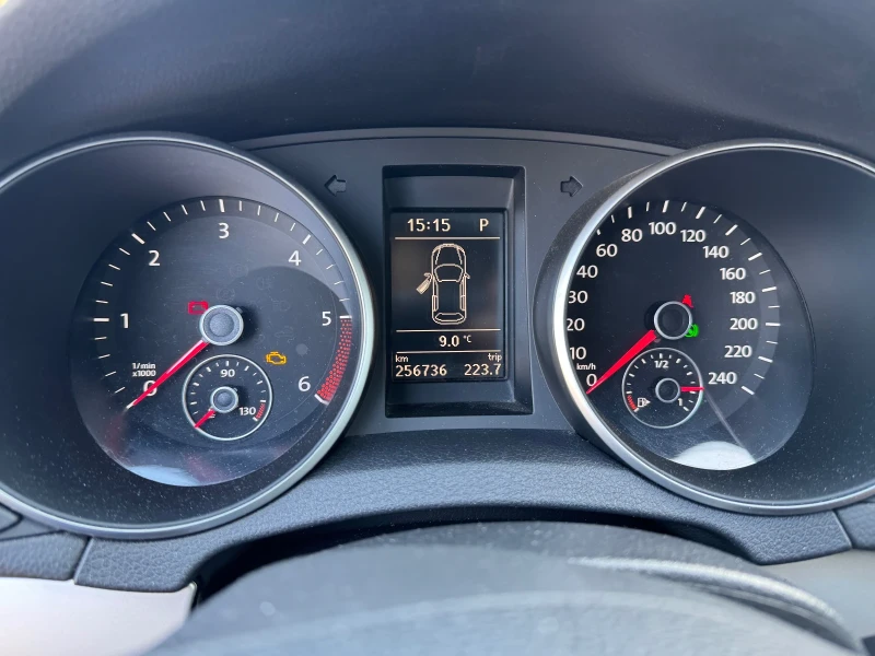 VW Golf VI TDI 1.6 DSG, снимка 10 - Автомобили и джипове - 53403773