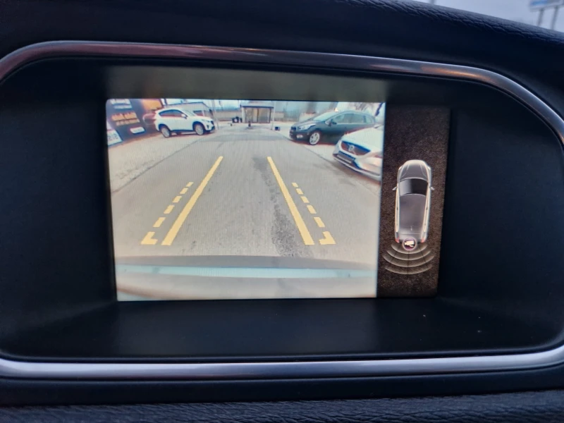Volvo V40 T3 1.6TURBO* CAMERA* NAVI* PDC* LED* TOP AUTO, снимка 16 - Автомобили и джипове - 53447487