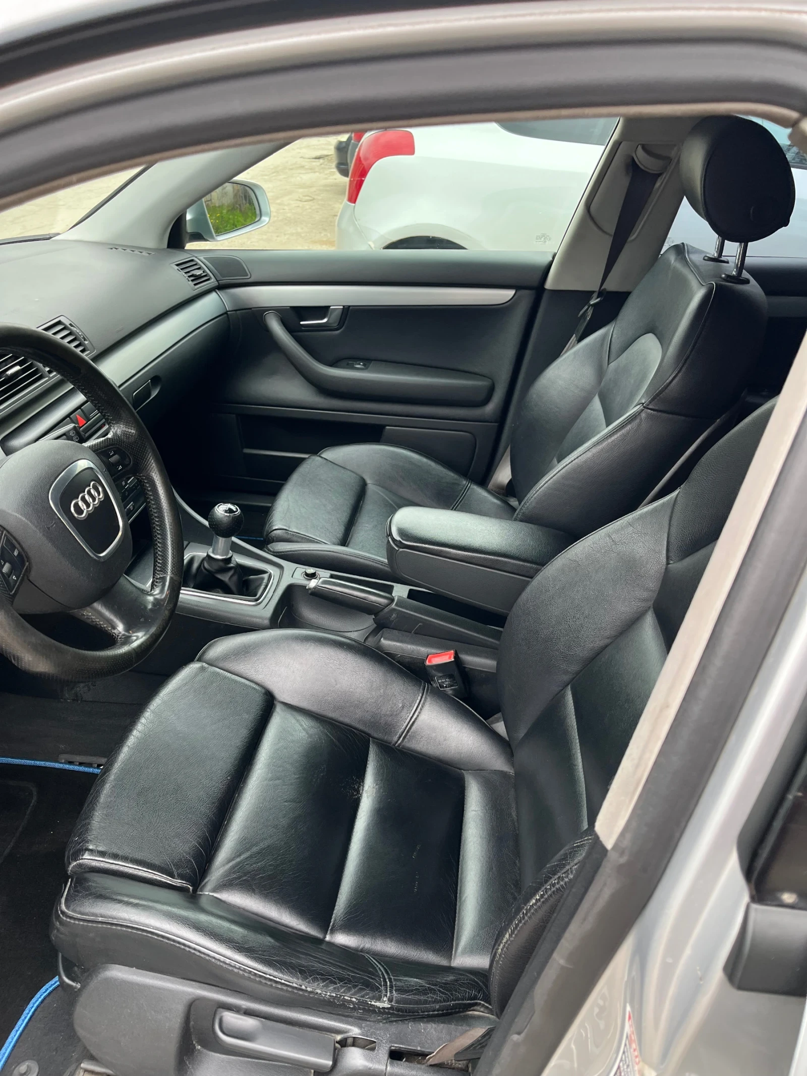 Audi A4 2.0 TDI 140 кс - изображение 6