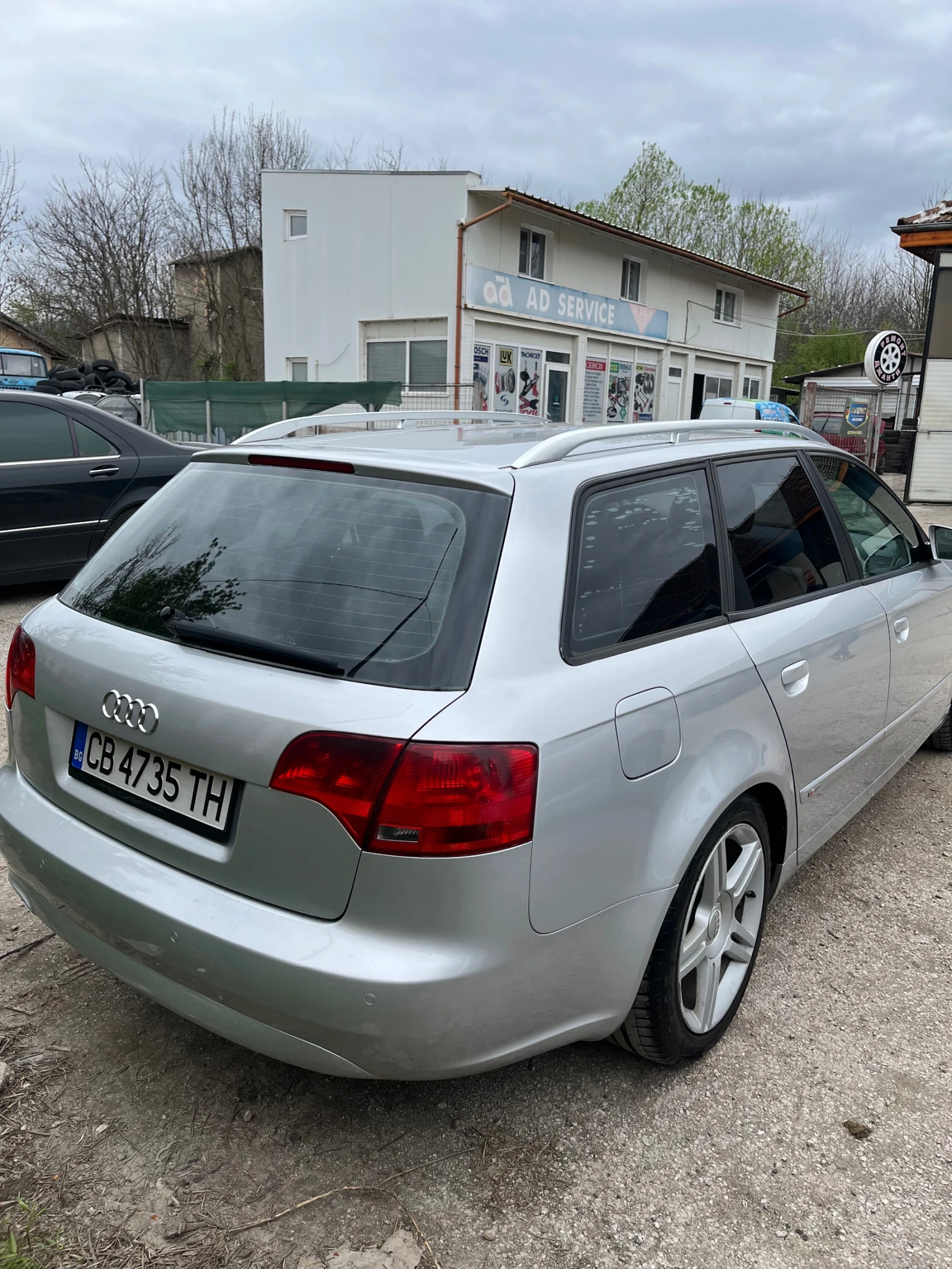 Audi A4 2.0 TDI 140 кс - изображение 8