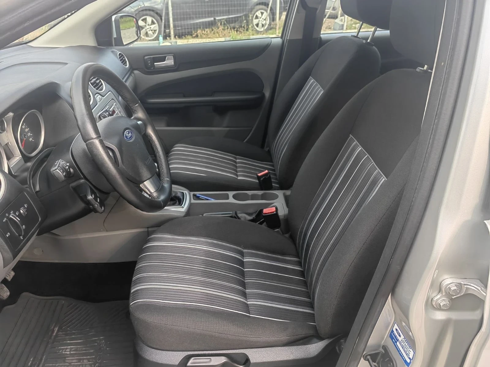 Ford Focus 1.6TD - изображение 10
