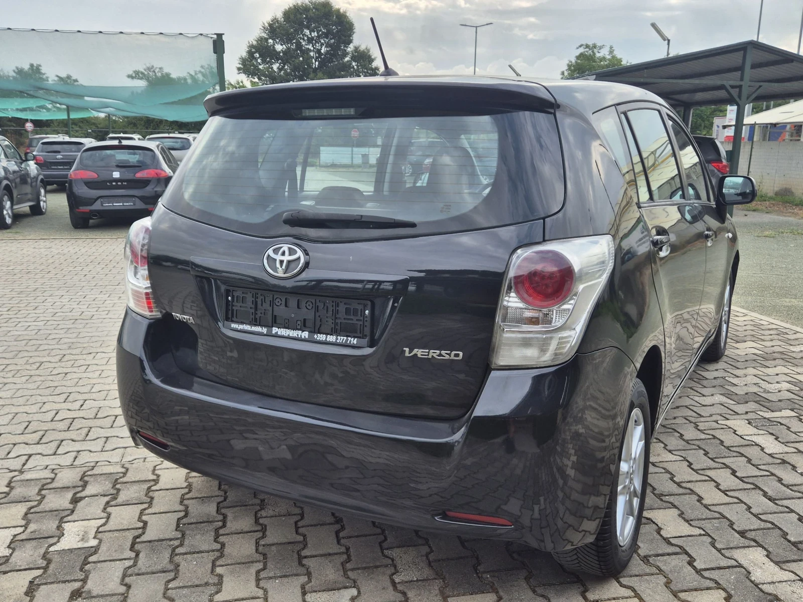 Toyota Verso 2.0 диз 7места 127к.с. - изображение 8