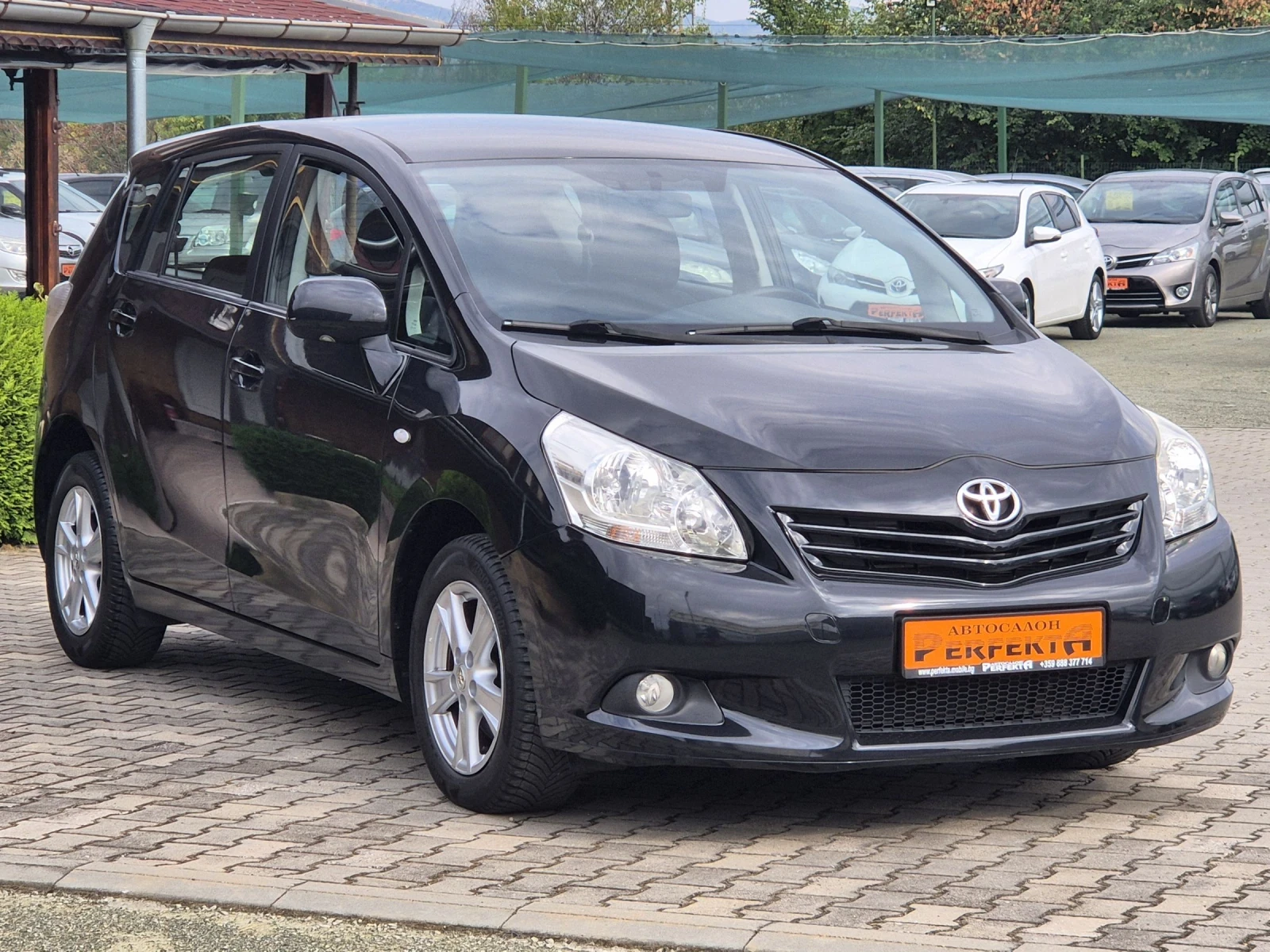 Toyota Verso 2.0 диз 7места 127к.с. - изображение 5