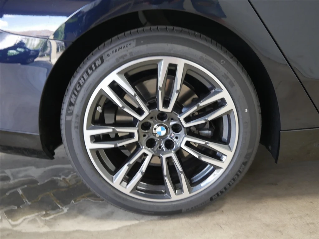 BMW 540 xDrive - изображение 5