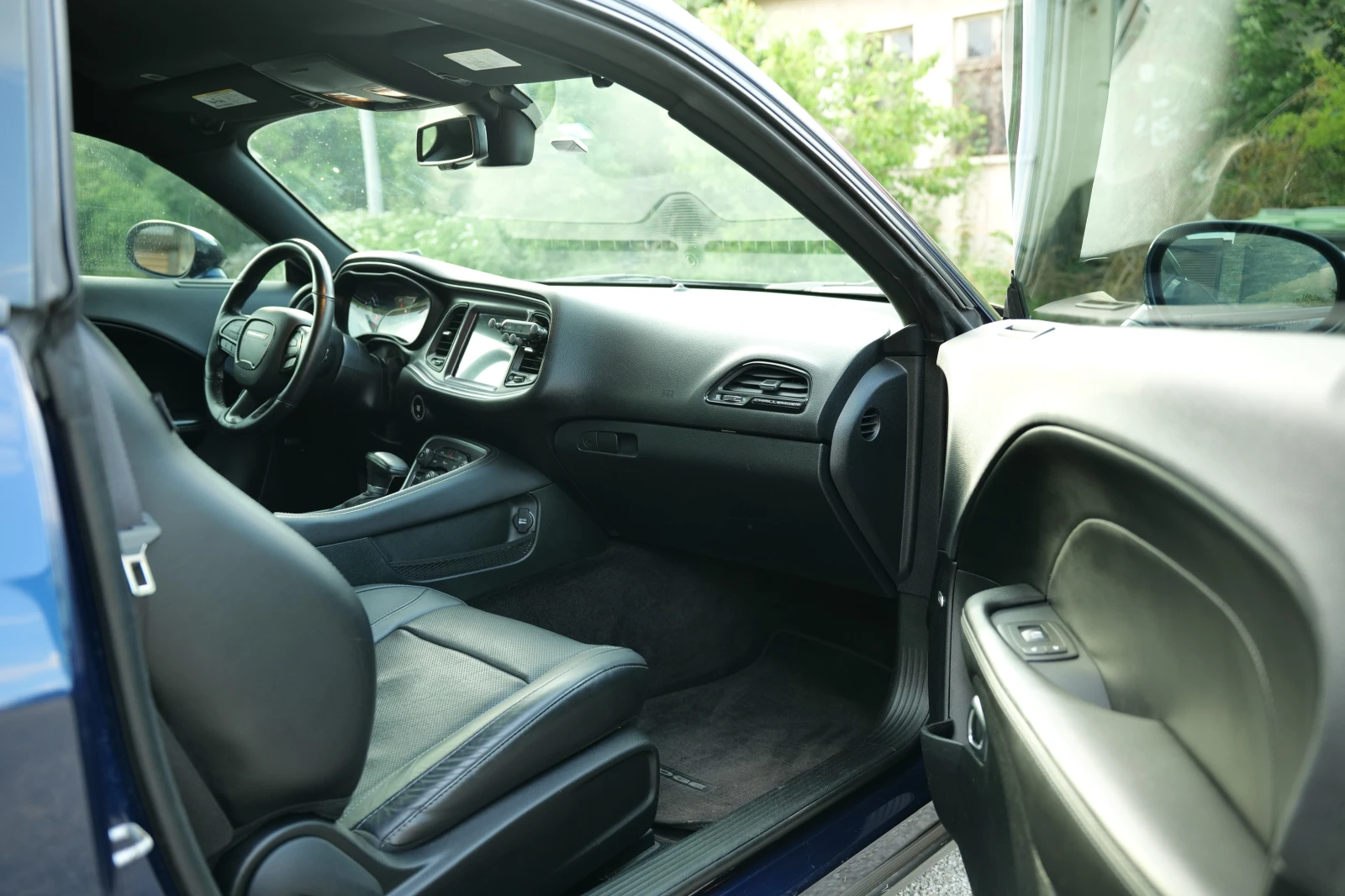 Dodge Challenger 3.6 FULL екстри | Mobile.bg — изображение 11