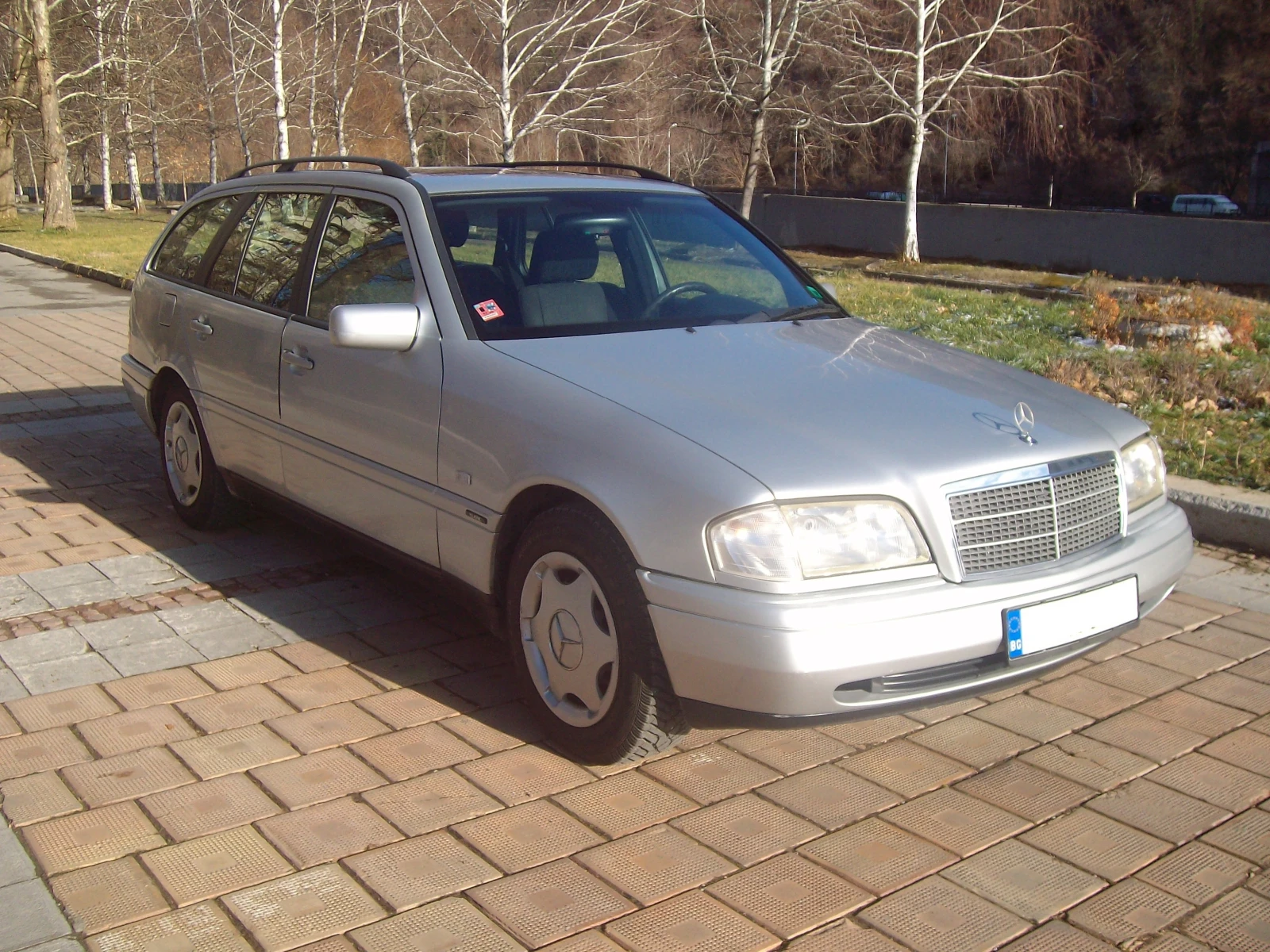 Mercedes-Benz C 250 | Mobile.bg   8