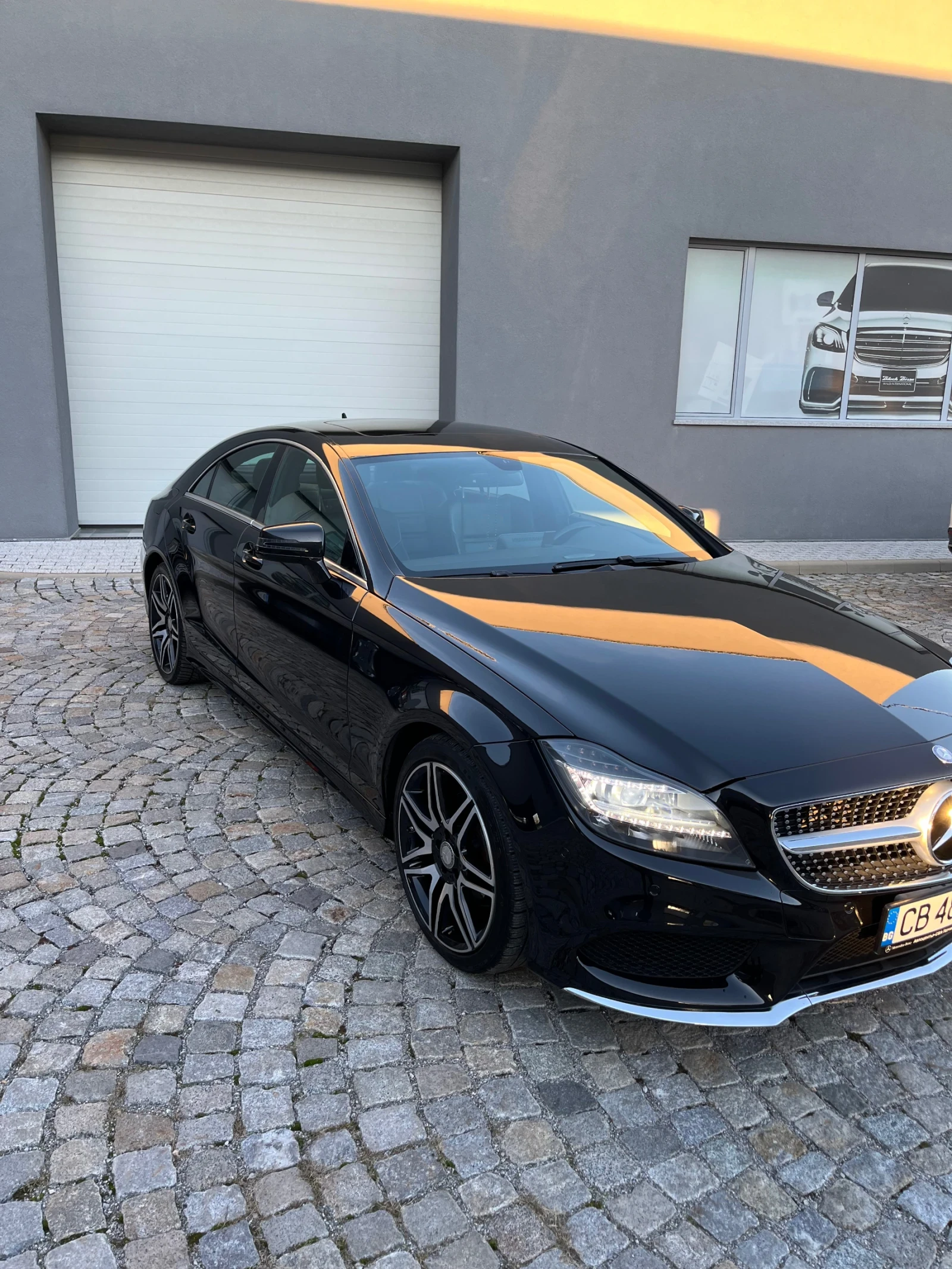 Mercedes-Benz CLS 250 АМГ Фул Лед 9Джи 4х4 Топ състояние - изображение 2
