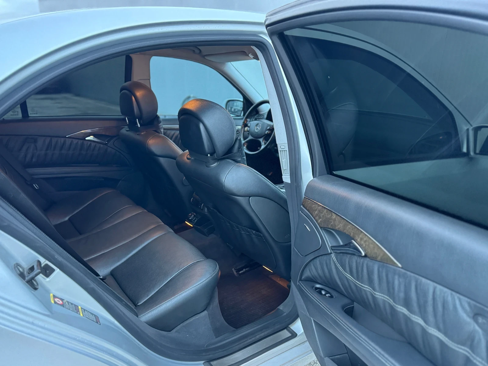 Mercedes-Benz E 320 | Mobile.bg   12