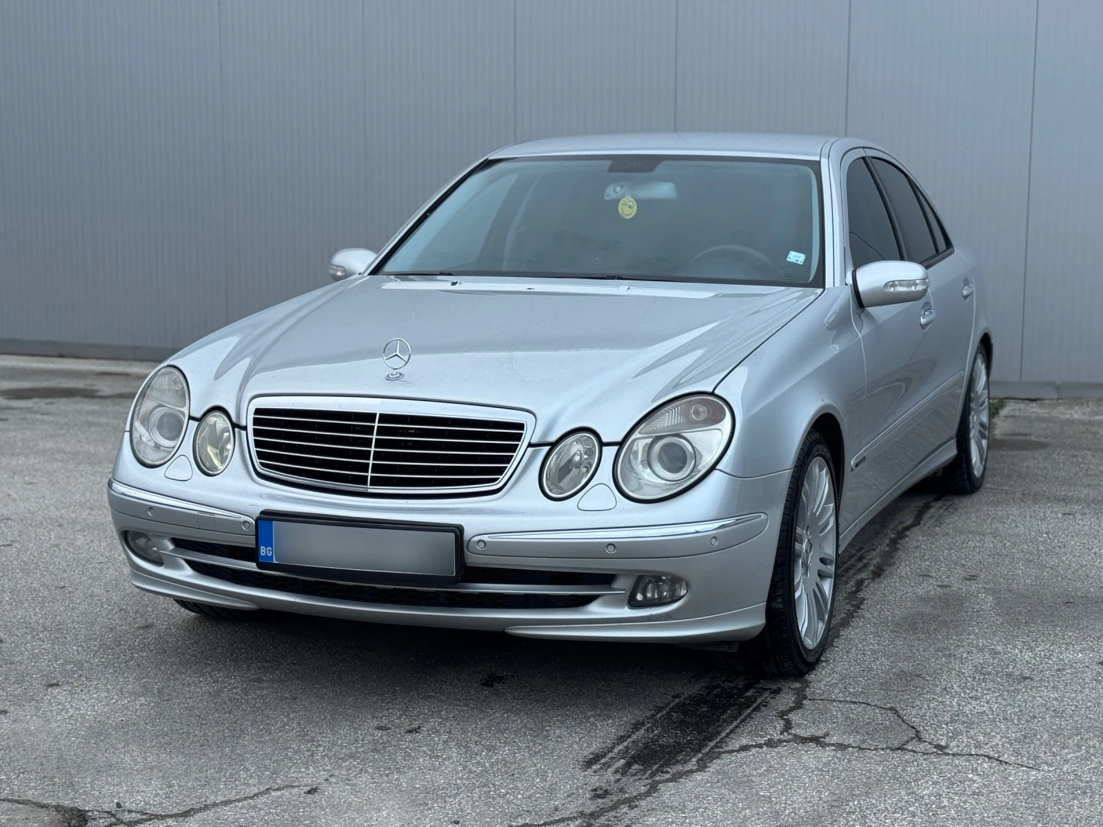 Mercedes-Benz E 320  - изображение 3