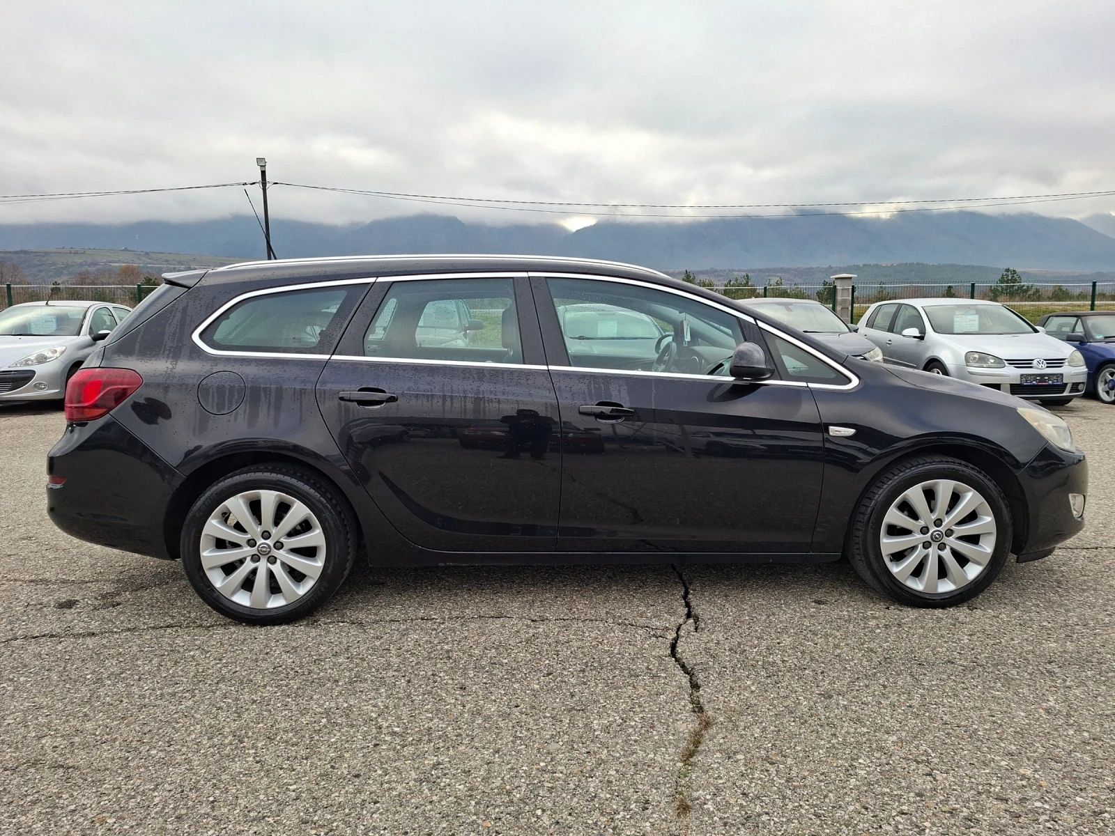 Opel Astra 1, 4 i Sport Tourer - изображение 4