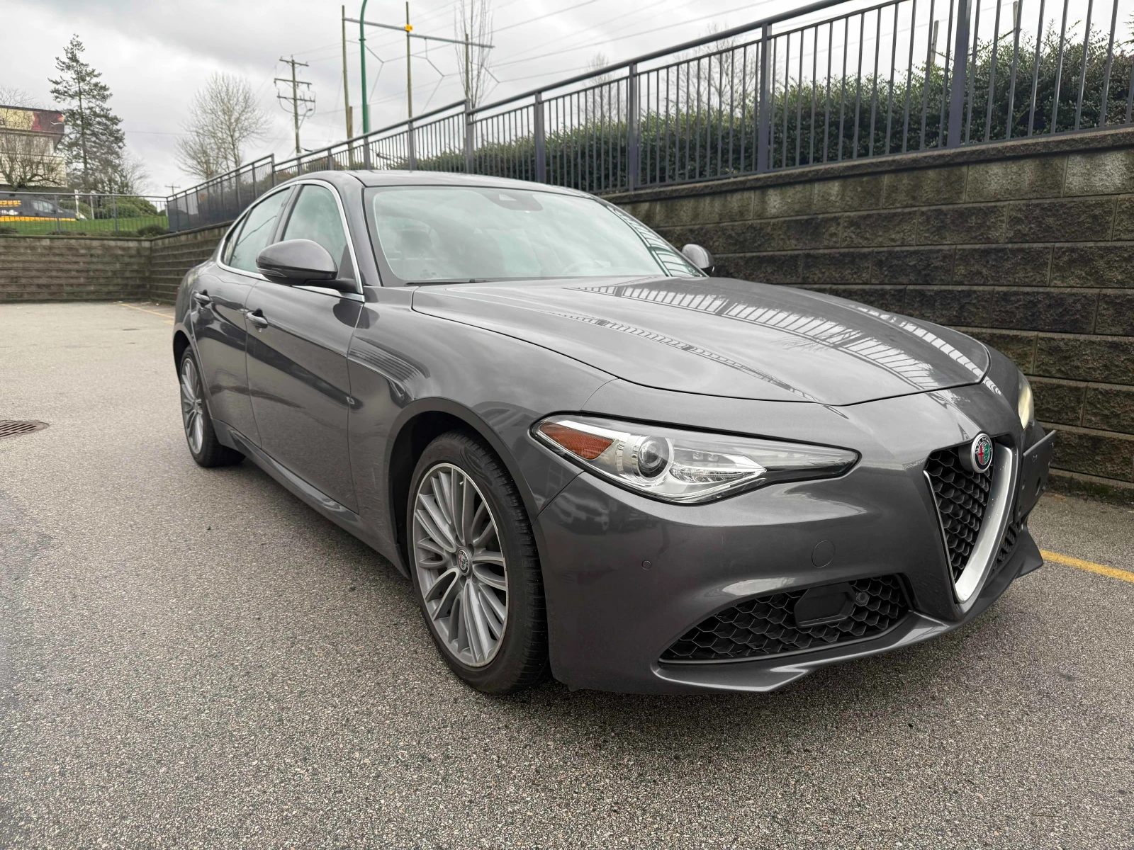 Alfa Romeo Giulia Ti Lusso - изображение 2
