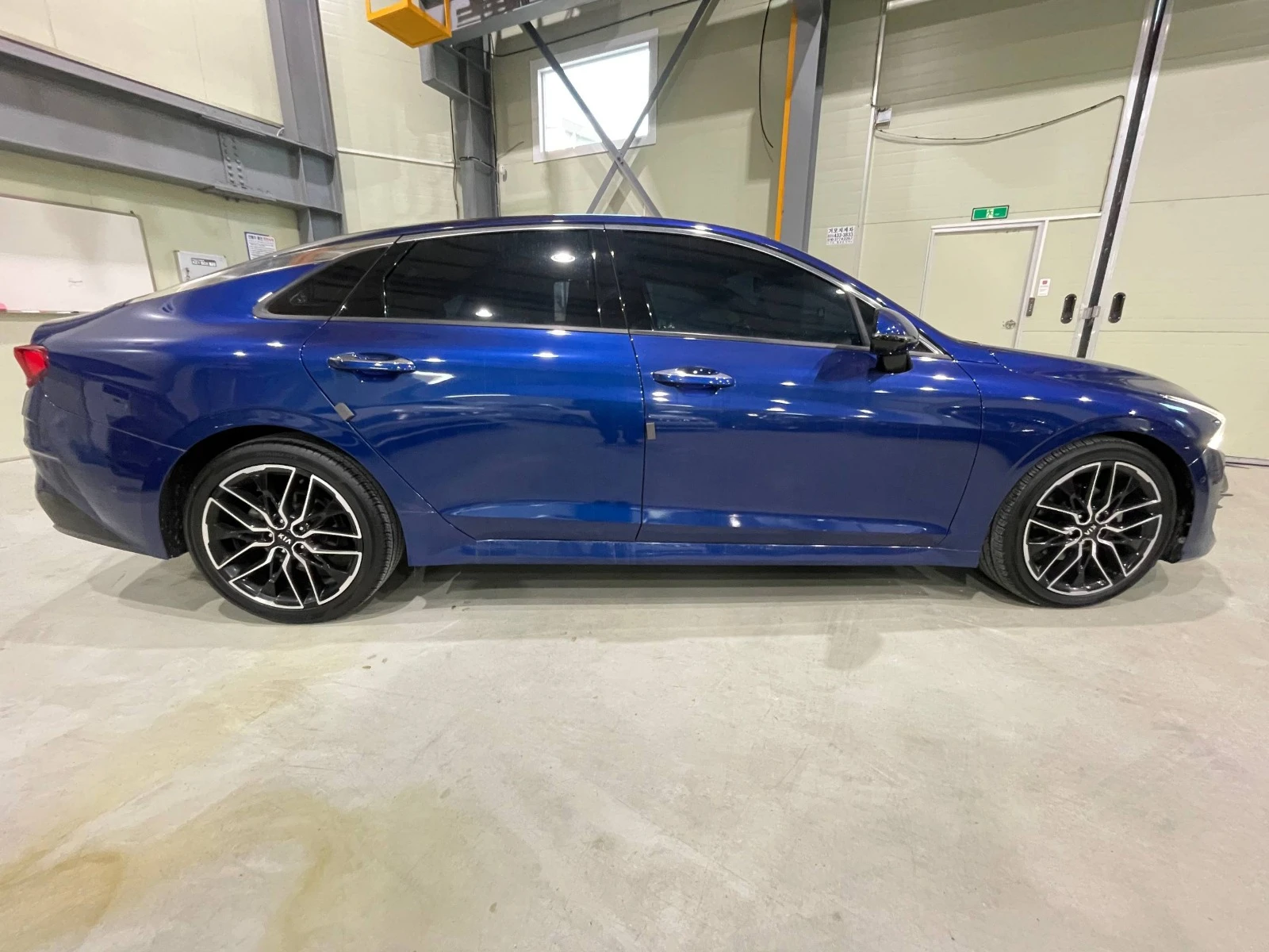 Kia K5 1.6 TGD-i ! Signature !, снимка 5 - Автомобили и джипове - 54137758