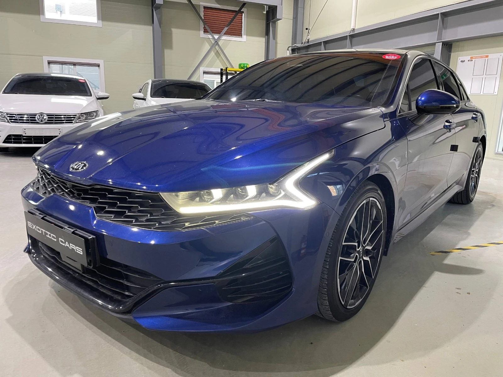 Kia K5 1.6 TGD-i ! Signature !, снимка 3 - Автомобили и джипове - 54137758