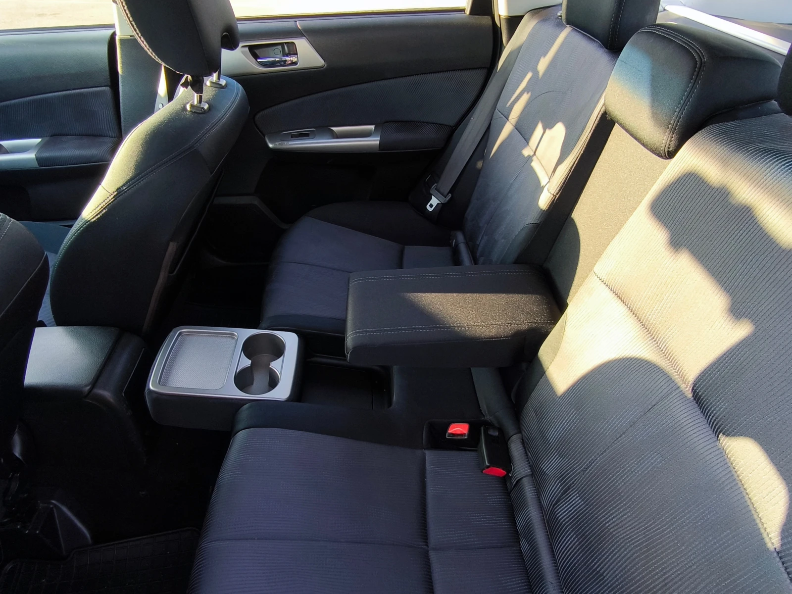 Subaru Forester 2.0i | Mobile.bg � ����������� 6