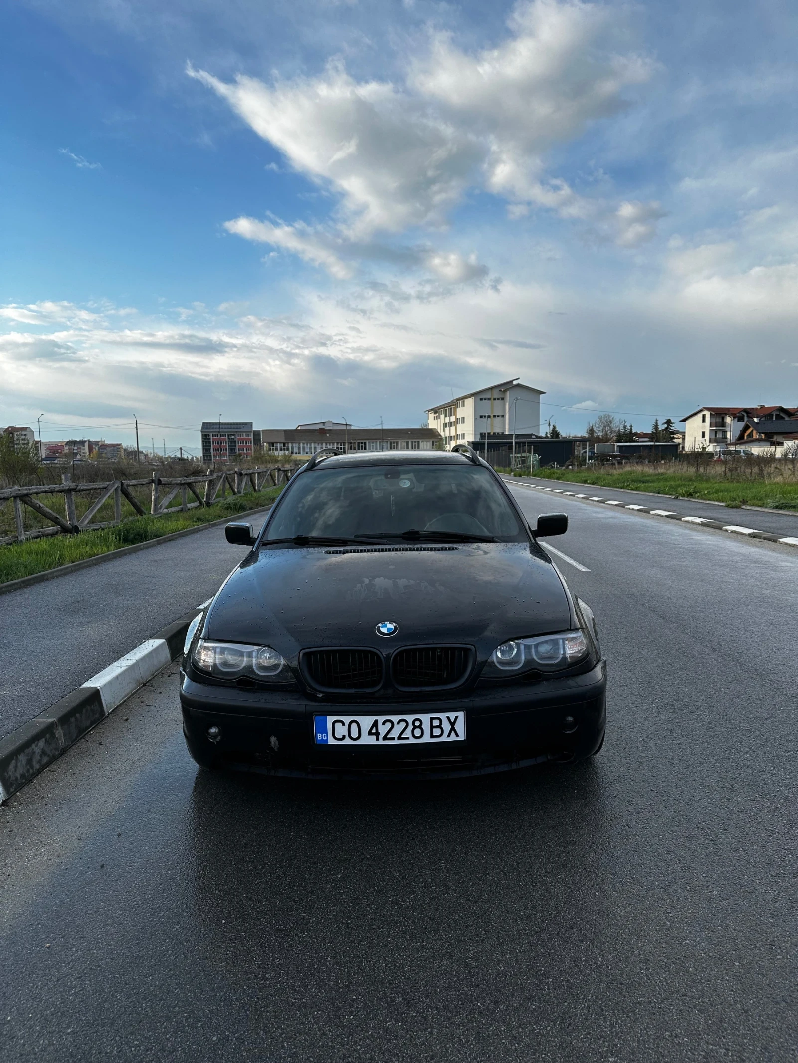 BMW 320, снимка 2 - Автомобили и джипове - 54392634