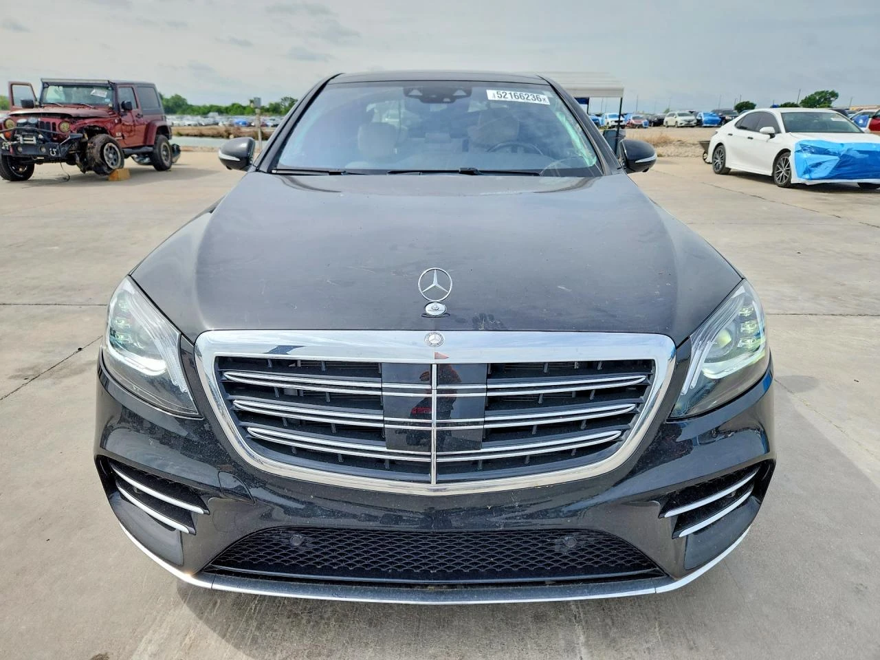 Mercedes-Benz S 560 4.0l, снимка 5 - Автомобили и джипове - 54705207