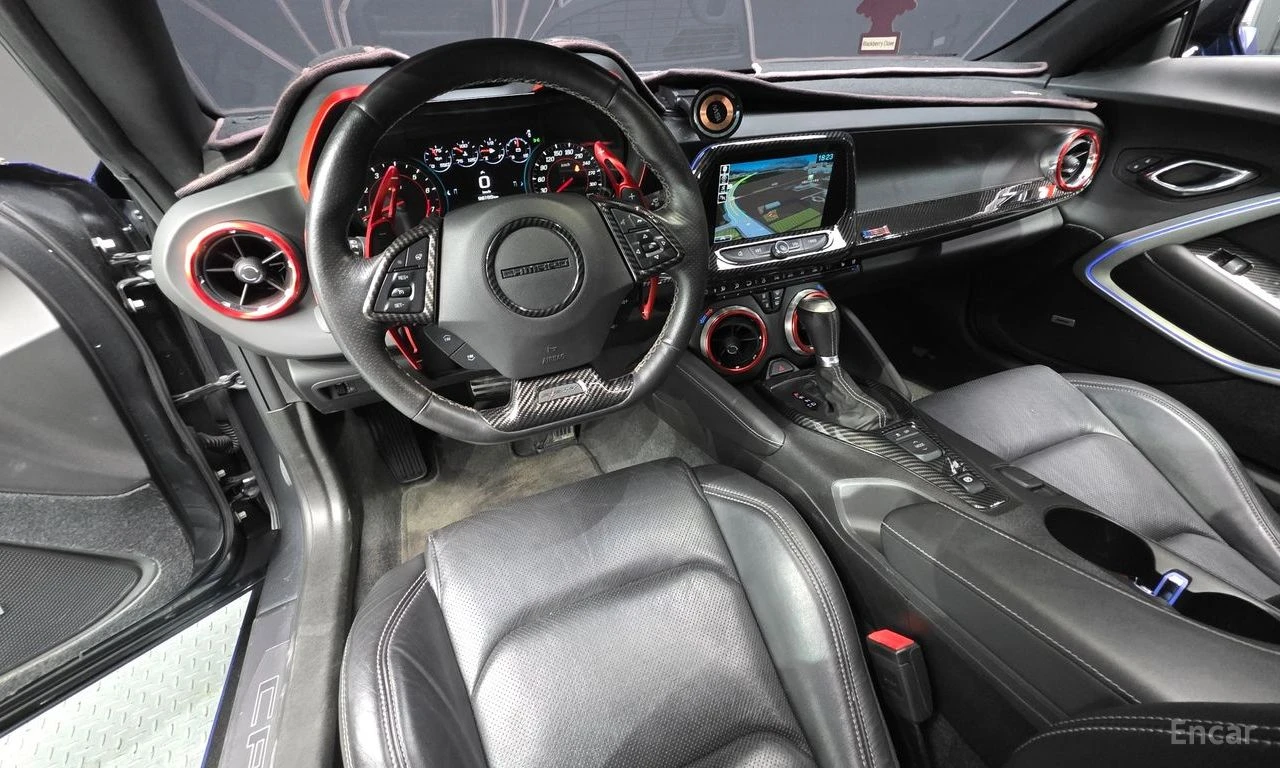 Chevrolet Camaro 6.2 SS V8* ZL1 PACK* BOSE* HEAD-UP* CARBON* ШИБИДА, снимка 9 - Автомобили и джипове - 54761882