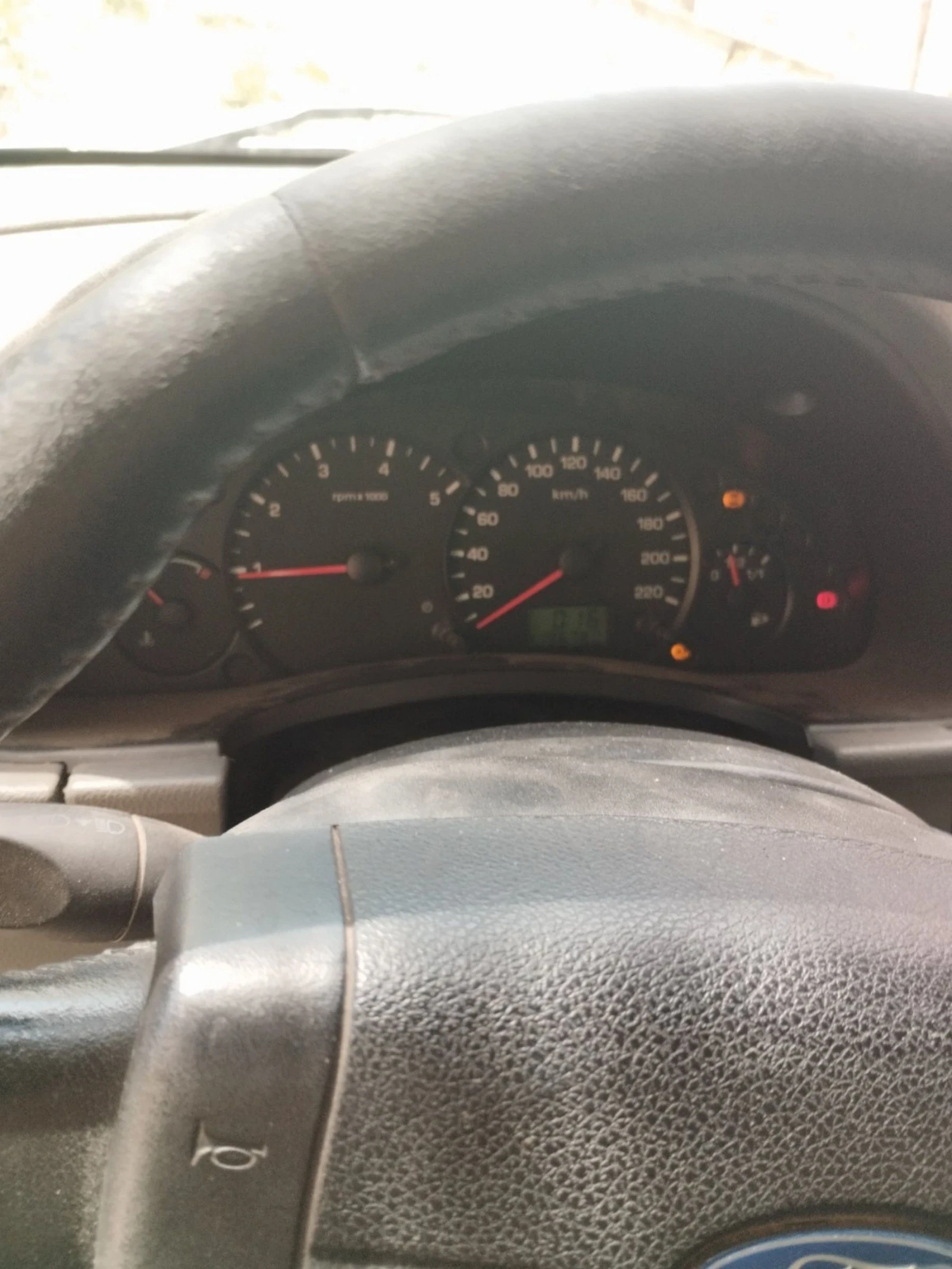 Ford Tourneo Connect Товарен, снимка 5 - Автомобили и джипове - 54824386
