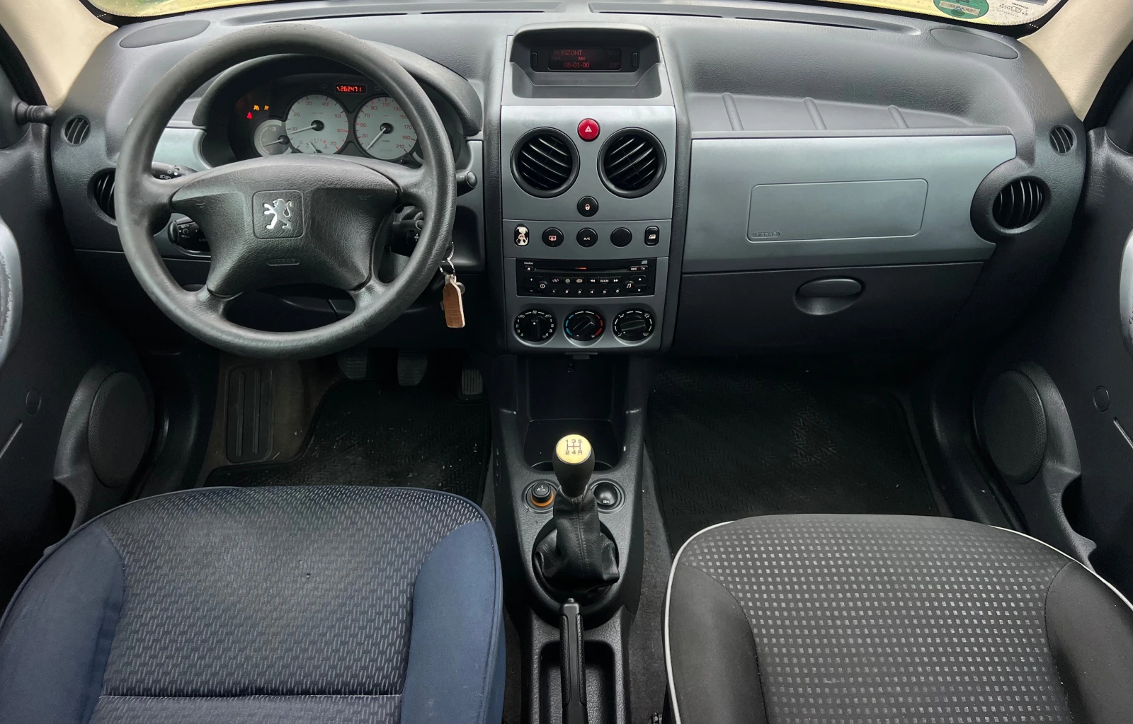 Peugeot Partner 1.6HDI PANORAMA/KLIMATIK/UNIKAT, снимка 15 - Автомобили и джипове - 54966880