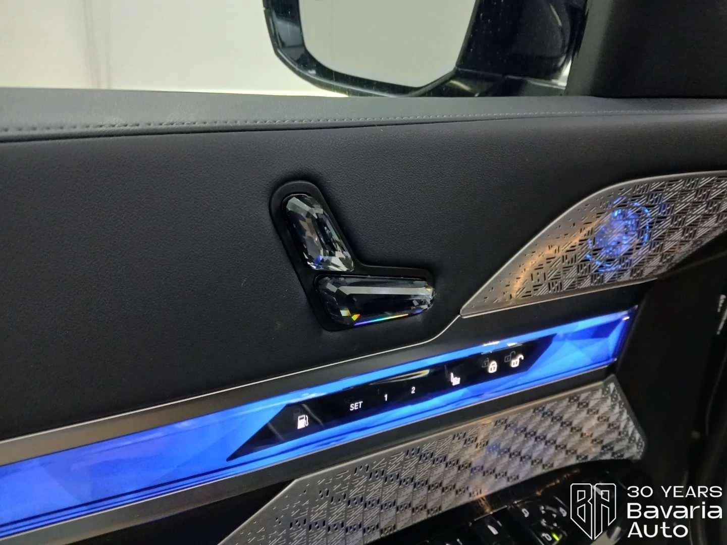 BMW 760 e xDrive M Sport Paket , снимка 14 - Автомобили и джипове - 54969828