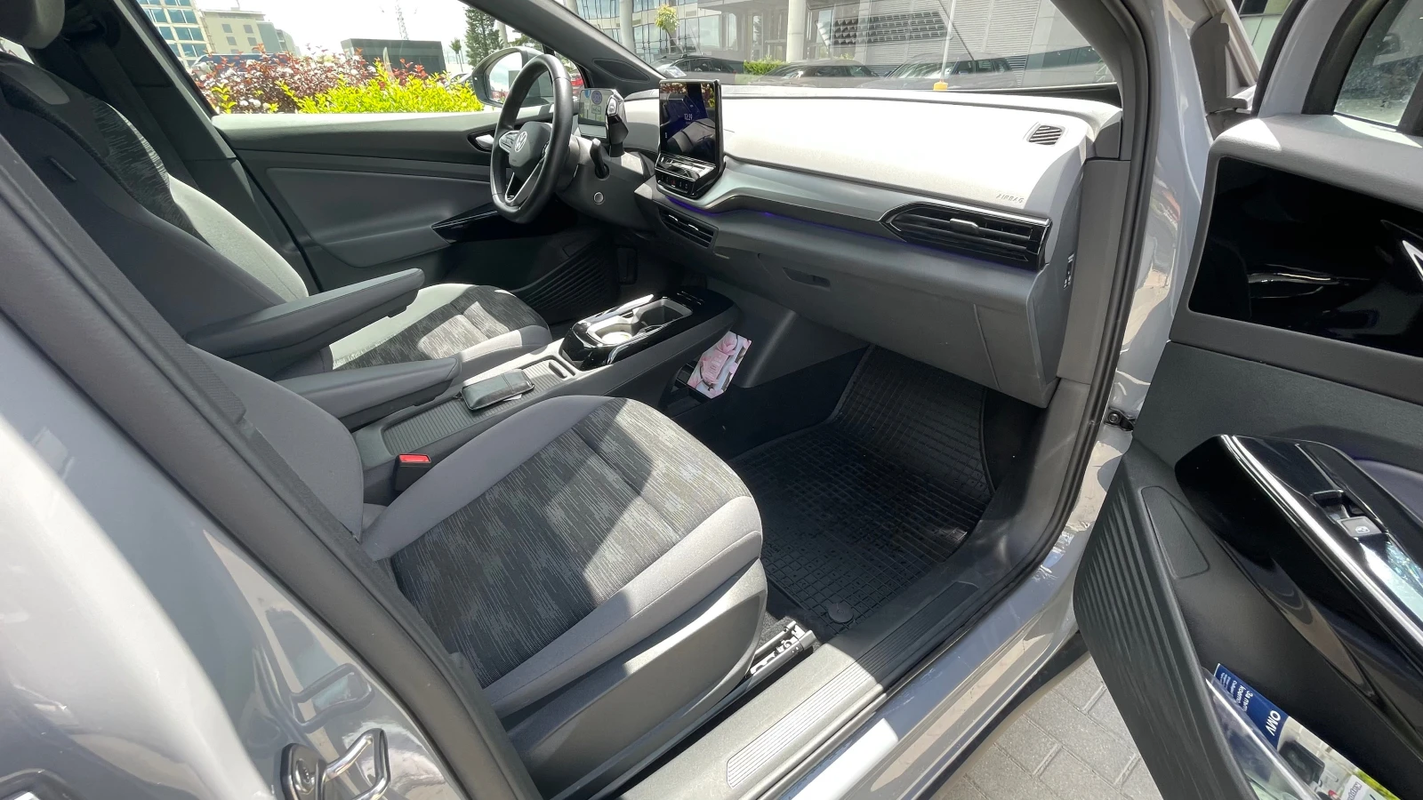 VW ID.4 Pro Performance, снимка 10 - Автомобили и джипове - 55464848