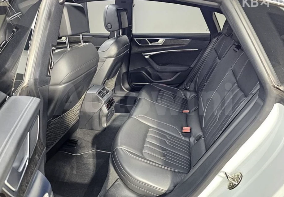 Audi A7 * АвтоКредит* (ЦЕНА ДО БГ), снимка 7 - Автомобили и джипове - 55432932