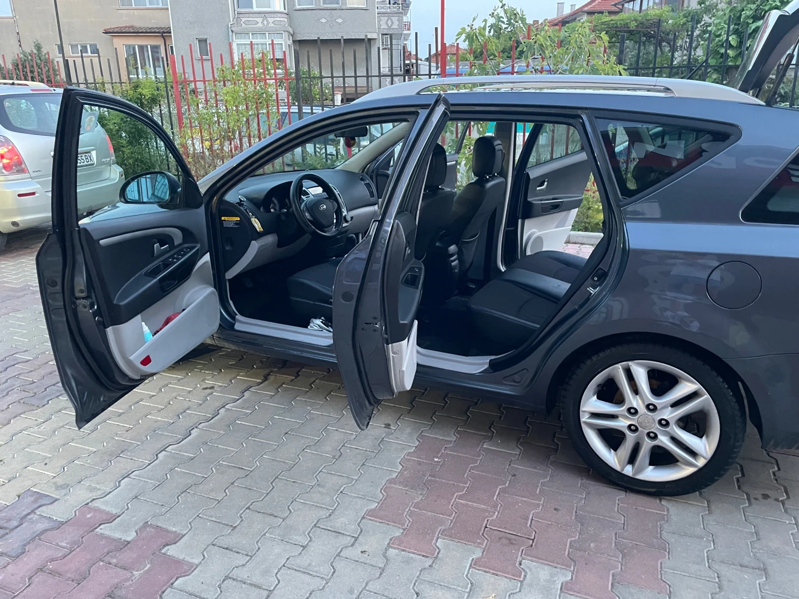 Kia Ceed | Mobile.bg � ����������� 10