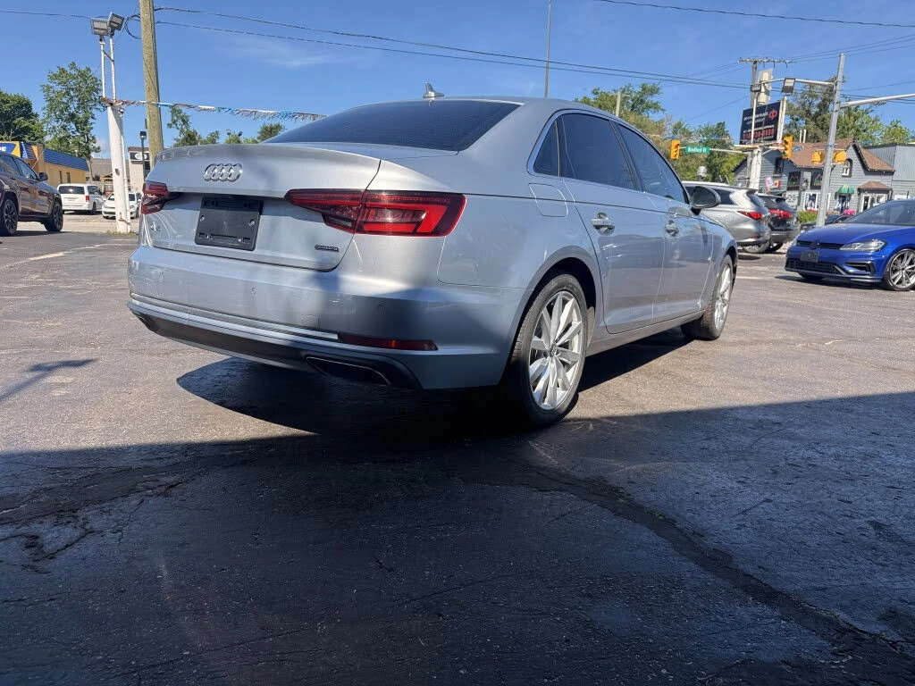 Audi A4 * ПАНО* KEYLESS* Camera* ПОДГРЕВ* LED* , снимка 5 - Автомобили и джипове - 55624460