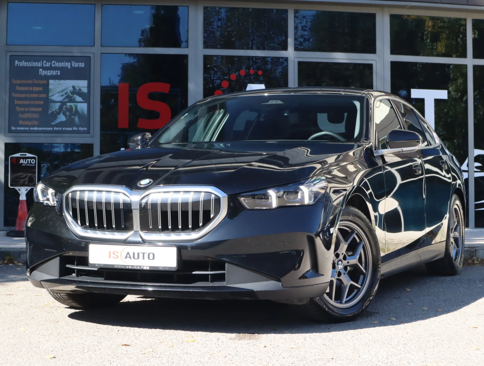 BMW 520  i/Harman Kardon/HuD/360Камера/3D View/Обдухване