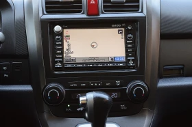 Honda Cr-v 2.0ШВЕЙЦАРИЯ/ДИСТРОНИК/КОЖА/ПАНОРАМА/КСЕНОН/НАВИ, снимка 11