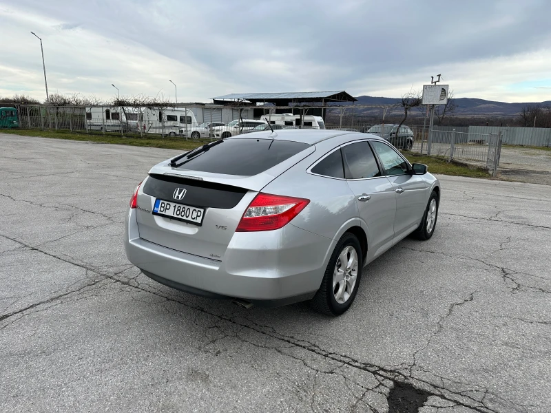 Honda Crosstour 3.5i 4х4, снимка 8 - Автомобили и джипове - 48910799